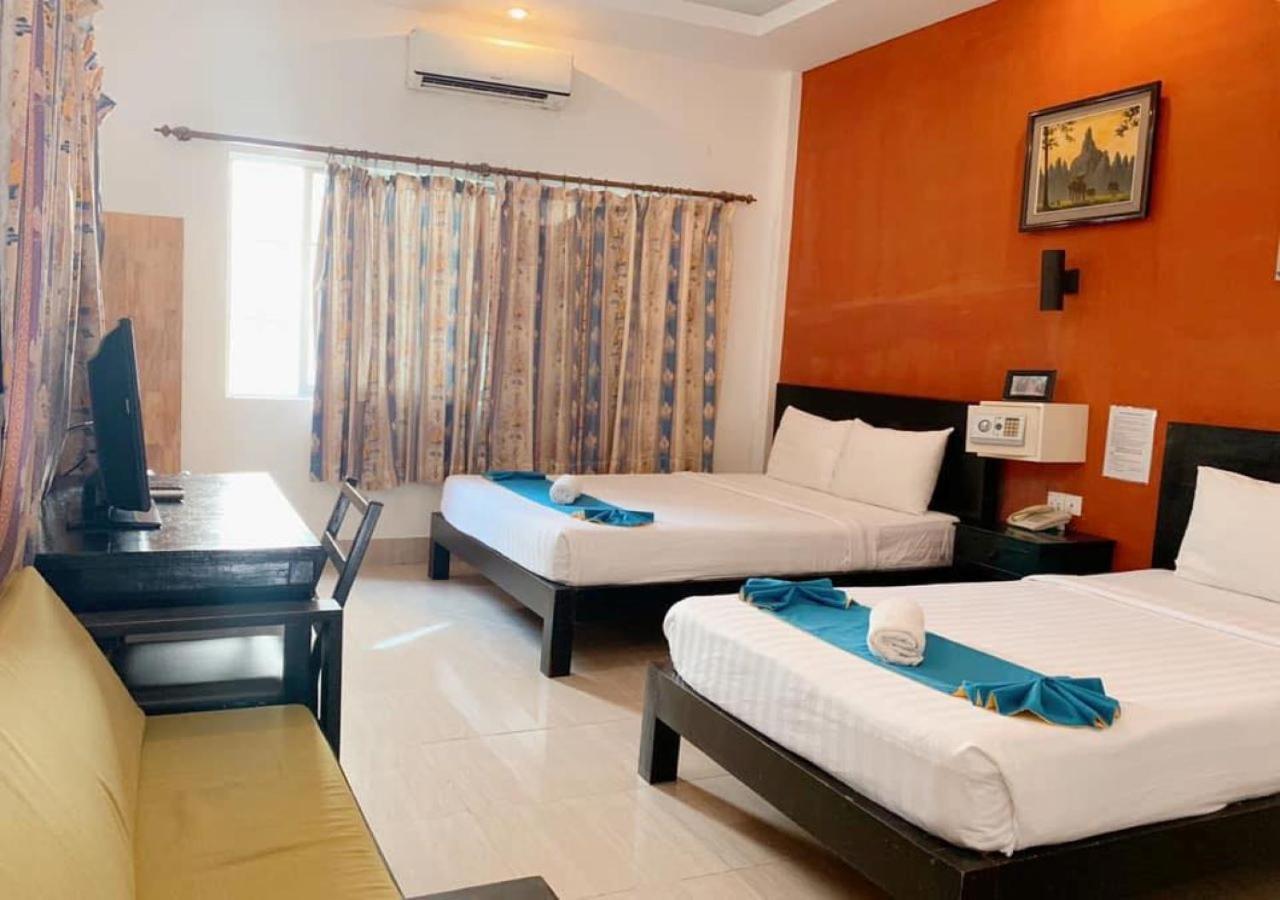 Point 3* Phnom Penh