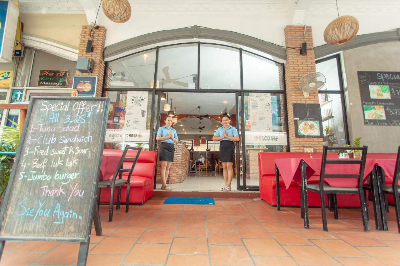 Point 3* Phnom Penh