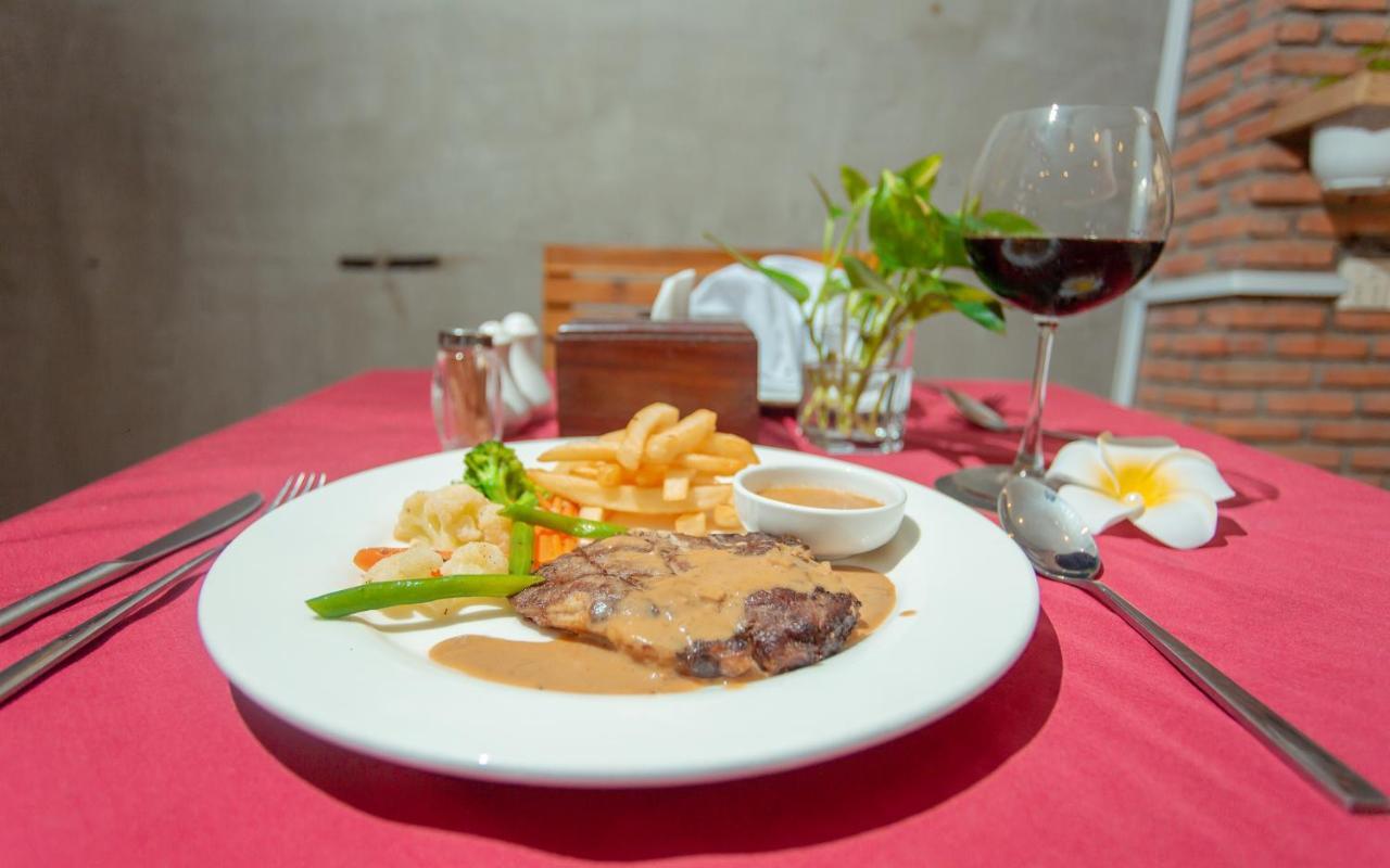 Point 3* Phnom Penh