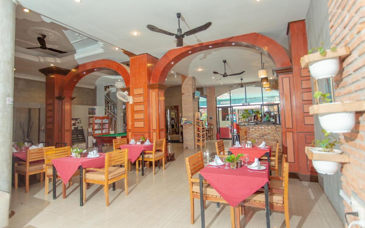 Point 3* Phnom Penh